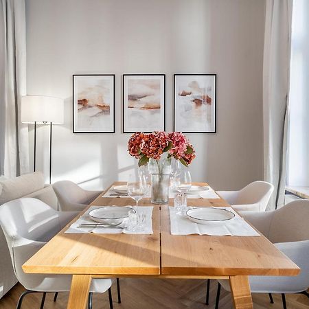 Apartment Villa Anna - Wohnung Mit Stellplatz Emden Kültér fotó