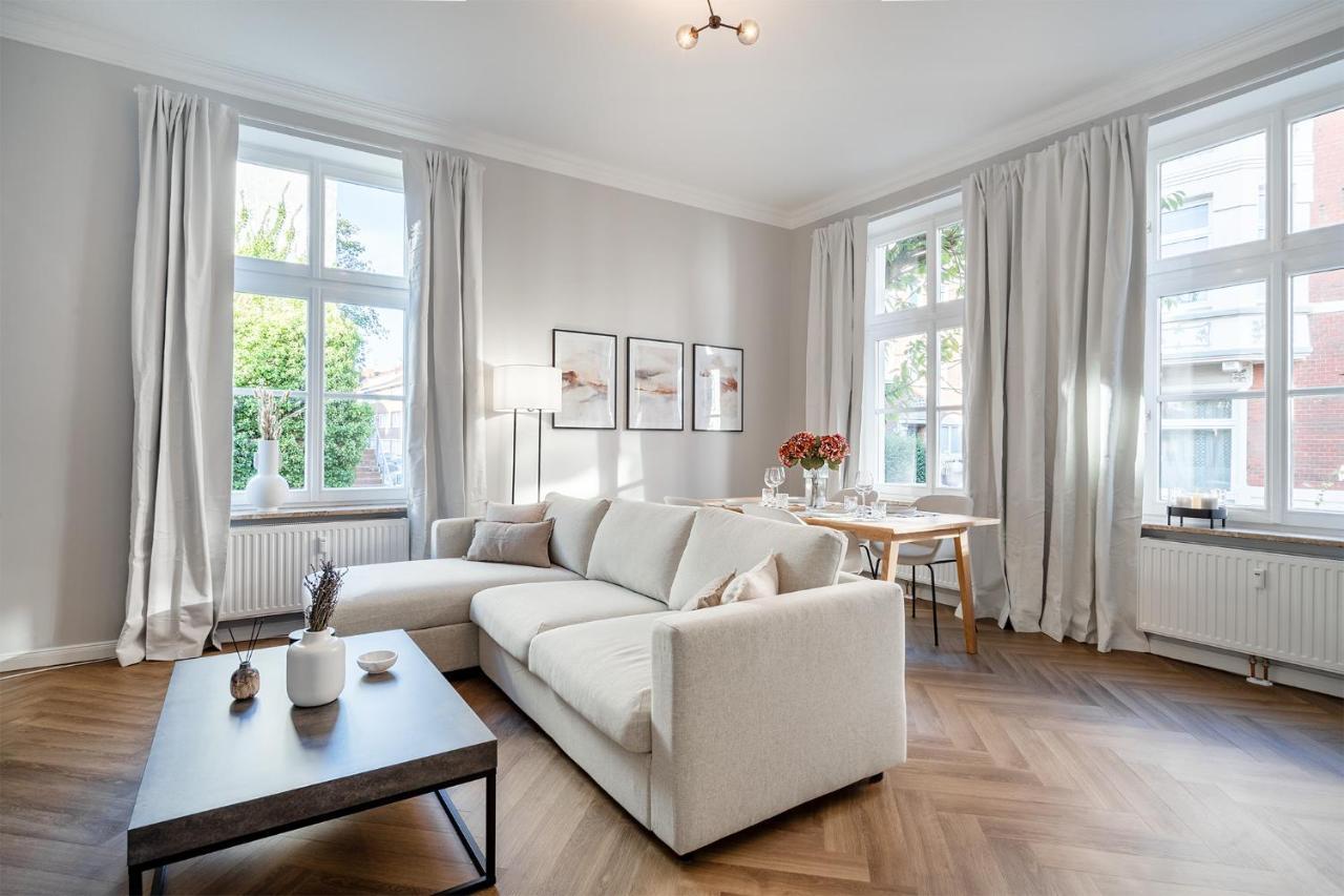 Apartment Villa Anna - Wohnung Mit Stellplatz Emden Kültér fotó