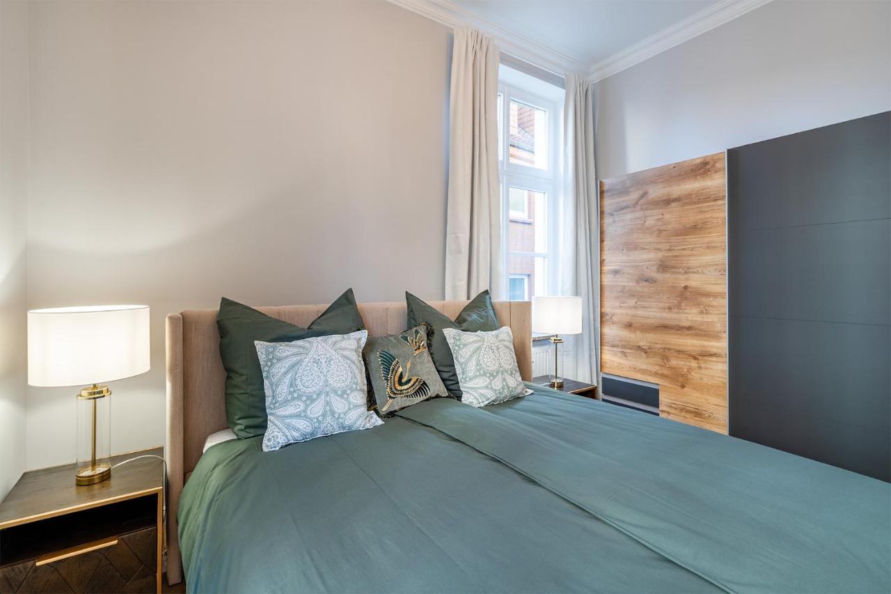 Apartment Villa Anna - Wohnung Mit Stellplatz Emden Kültér fotó